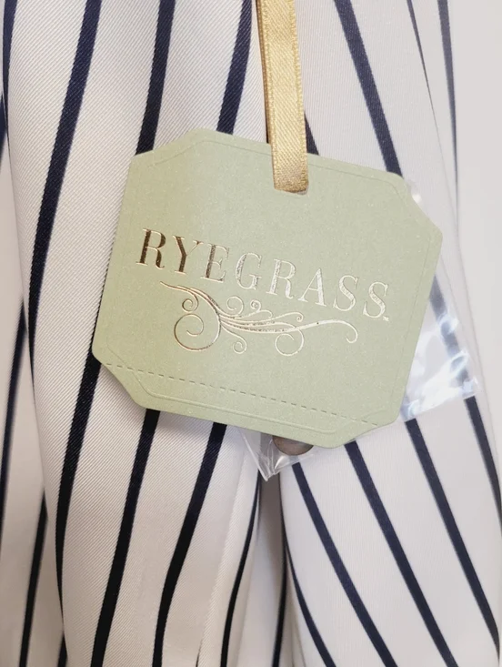 Ryegrass NWT Womens Size 1X White/Navy Striped Button Collared V-Neck Long Slee - Picture 7 of 9